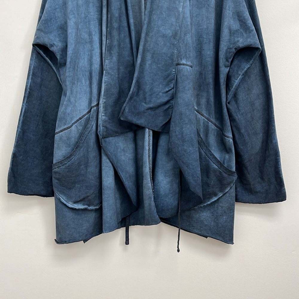 Elegant Blue Women's Cardigan - Picture 7 of 14